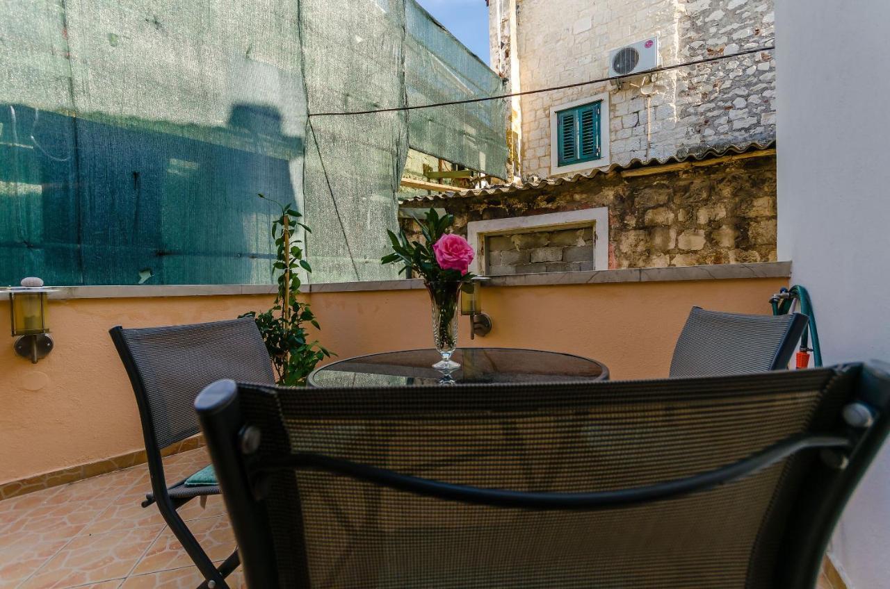 Apartments Old Town Trogir Ngoại thất bức ảnh